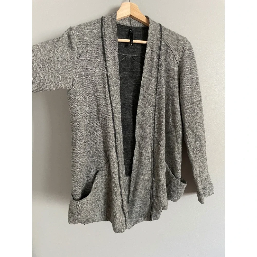 Kuhl Cardigan Sweater Womens Medium Gray Open Front Draped Knit Gorpcore